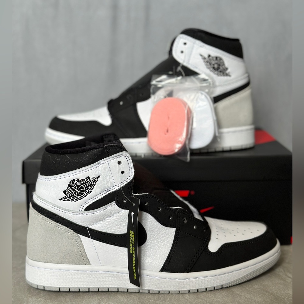 listing-status-banner